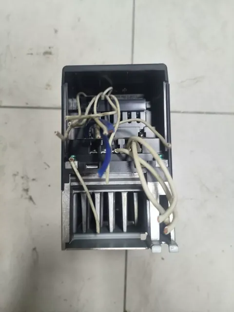 Shihlin Electric SS2-021-0.4K Motor & Drive Component product photo 3