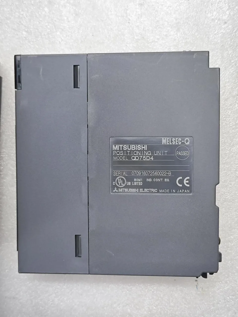 Mitsubishi Electric QD75D4 Motor & Drive Component — product photo 1 of 36