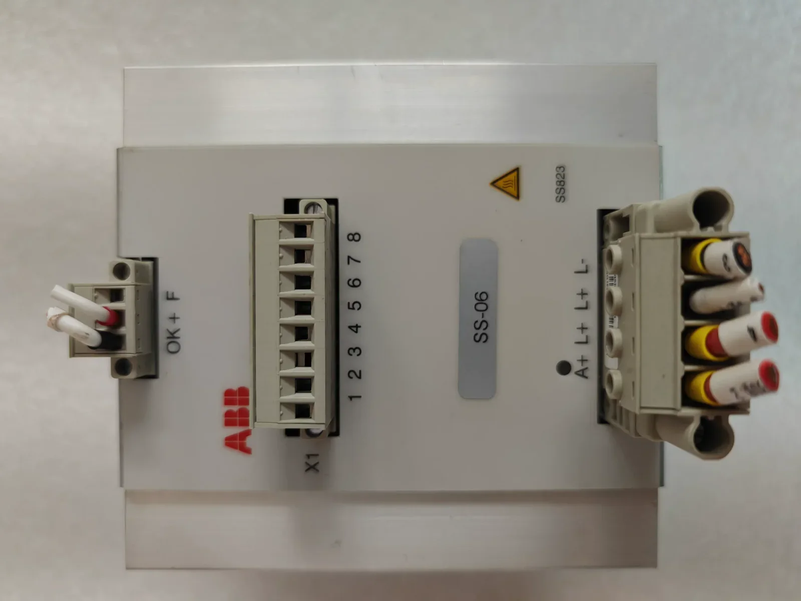 ABB SS823 / 3BSE038226R1 Power Electronics Module product photo 1