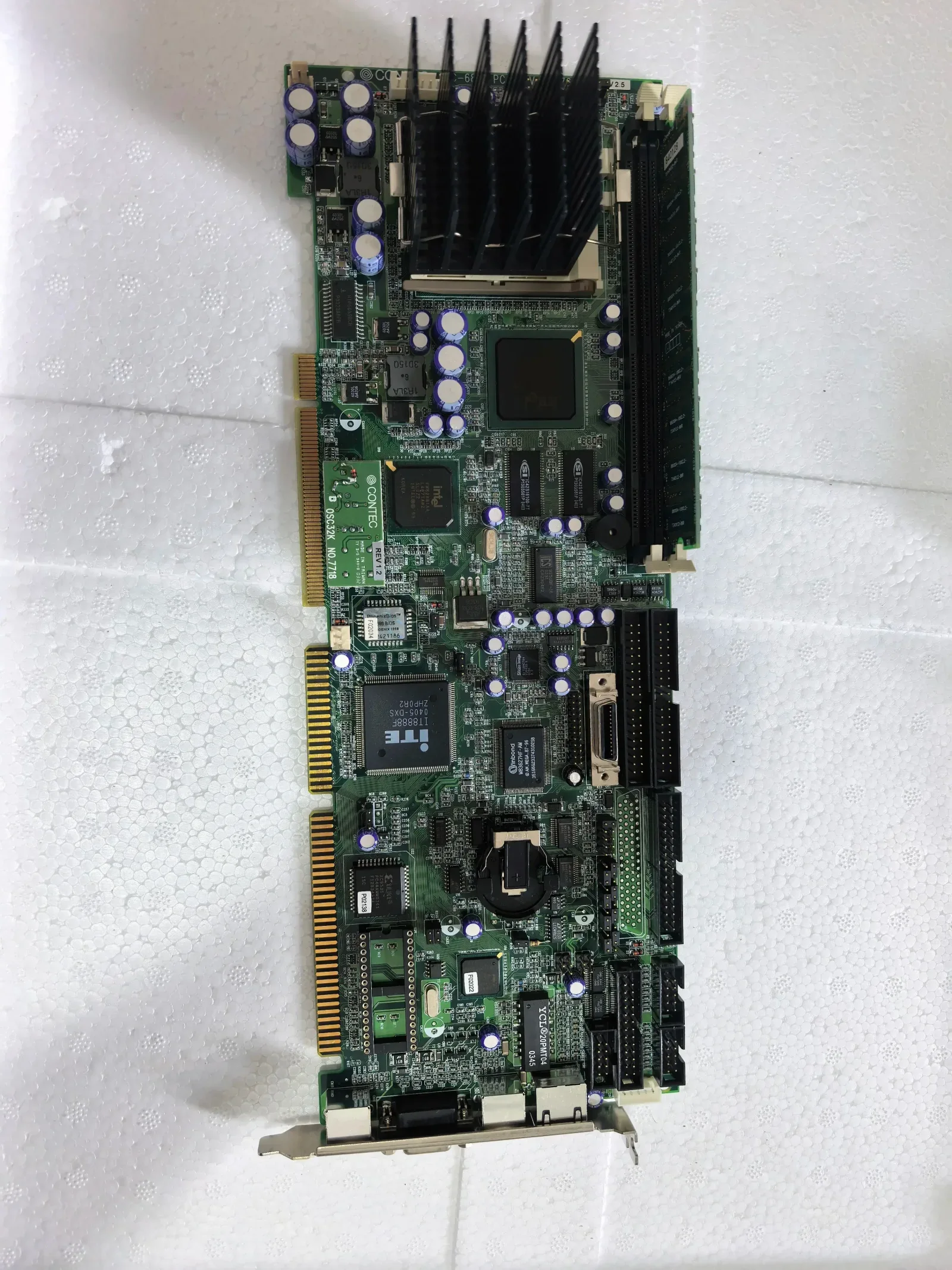 CONTEC PC-686C(PC)H-LV Industrial Control Board product photo 1