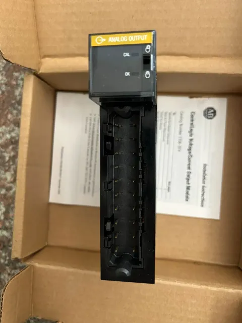 Allen-Bradley / Rockwell Automation 1756-OF4/A Industrial Control Board product photo 2
