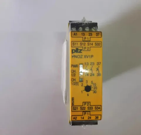 Pilz PNOZ XV2 300/24VDC 2n/o 2n/o t / 774508 Industrial Relay product photo 2