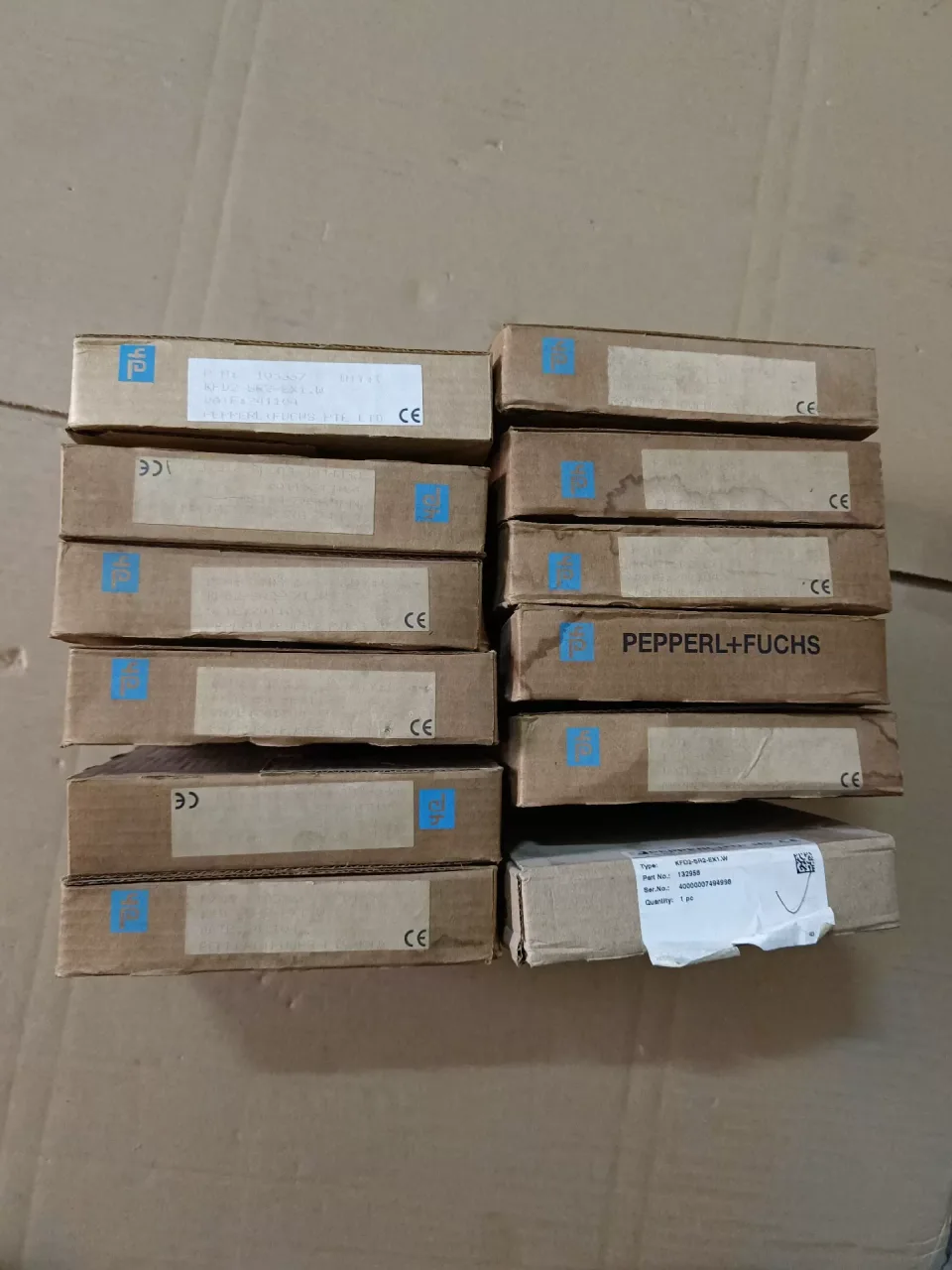 Pepperl+Fuchs KFD2-SR2-Ex1.W / Part No. 132958 Industrial Sensor product photo 1