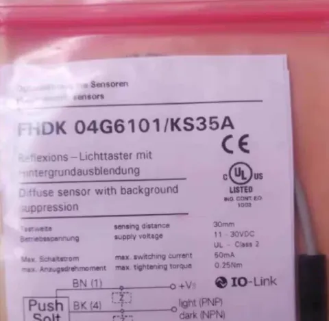 Baumer MDFK 08T7101 + FHDK 04G6101/KS35A + FVDK 10P66Y0 + FHDK 07P6901/KS35A Industrial Sensor product photo 3