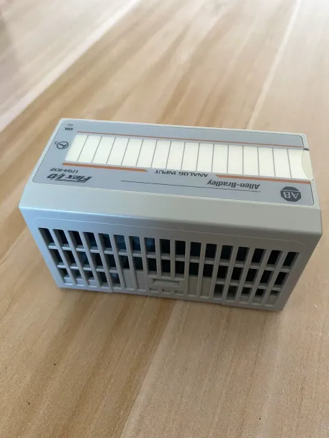 Allen-Bradley 1794-IE12 PLC Module product photo 2