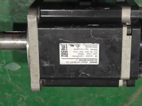 OMRON R88M-1M20030T-S2 Motor & Drive Component product photo 4