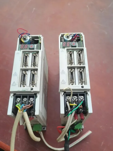 Mitsubishi Electric MR-J2S-10B Motor & Drive Component product photo 1