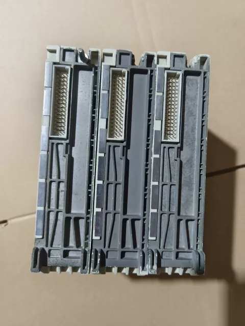 Schneider Electric TSXDSY08R5A PLC Module product photo 9