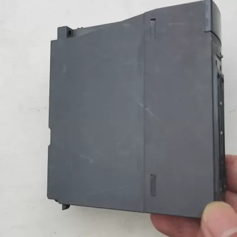 Mitsubishi Electric QY42P PLC Module — product photo 55 of 62