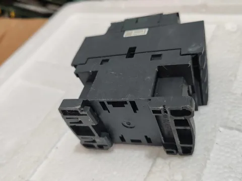 Schneider Electric LC1D098M7C Industrial Relay product photo 4