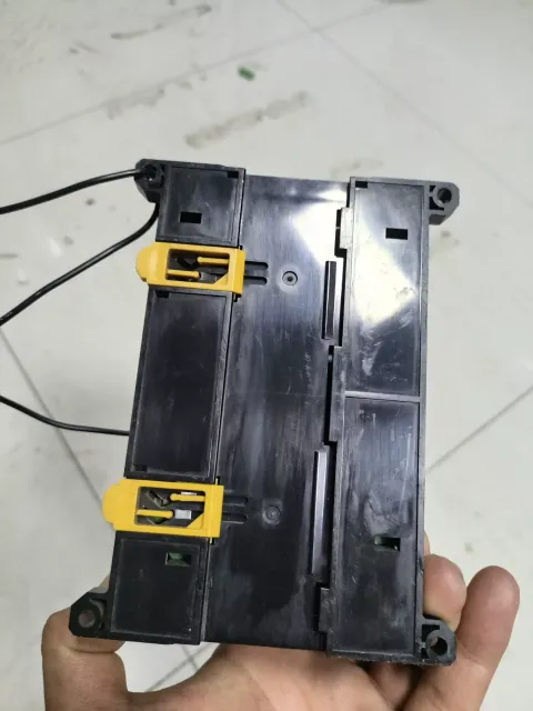 Omron CP2E-E40DR-A PLC Module product photo 8