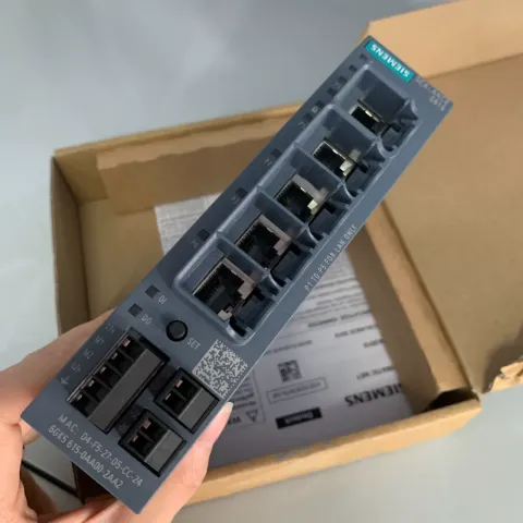 Siemens 6GK5615-0AA00-2AA2 Industrial Automation Component — product photo 11 of 11