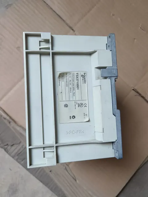 Schneider Electric TSX3710001 PLC Module product photo 3