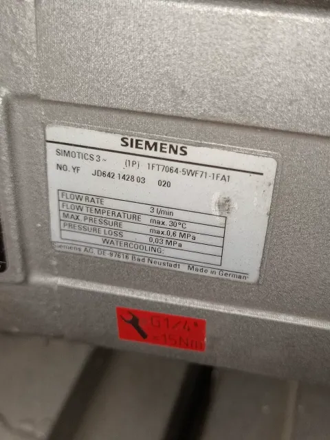 Siemens 1FT7064-5WF71-1FA1 Motor & Drive Component — product photo 12 of 16
