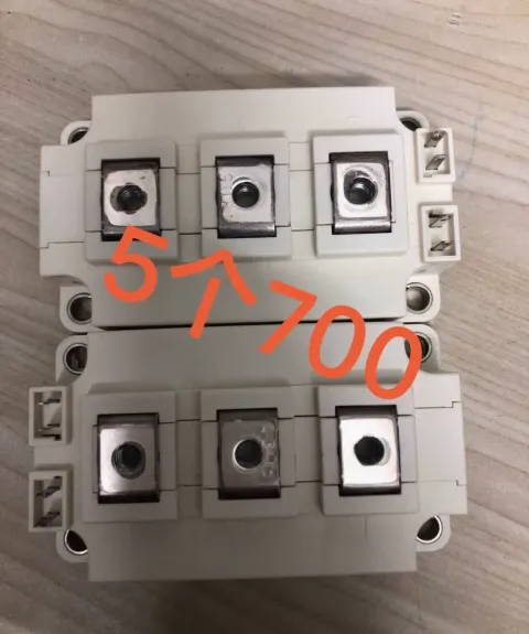 Infineon FF200R12KT4 Power Electronics Module product photo 1