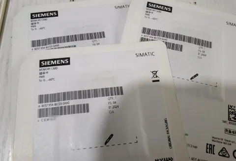 Siemens 6ES7 954-8LC03-0AA0 Industrial Automation Component product photo 1