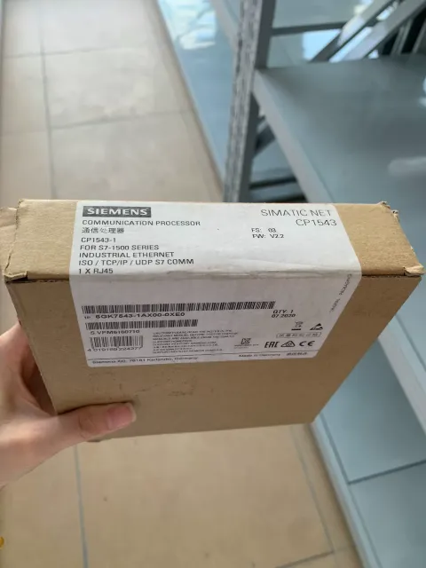 Siemens 6GK7 543-1AX00-0XE0 Industrial Automation Component — product photo 11 of 14