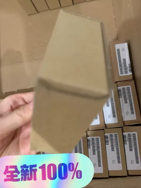 Siemens 6ES7136-6BA01-0CA0 Industrial Automation Component — product photo 7 of 9