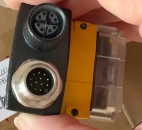 Cognex DM262X Industrial Sensor — product photo 8 of 23