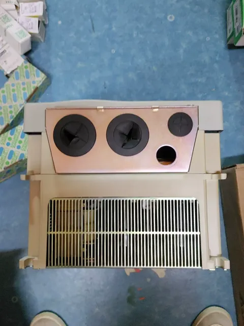 Allen-Bradley 22C-D045A103 Motor & Drive Component — product photo 19 of 22