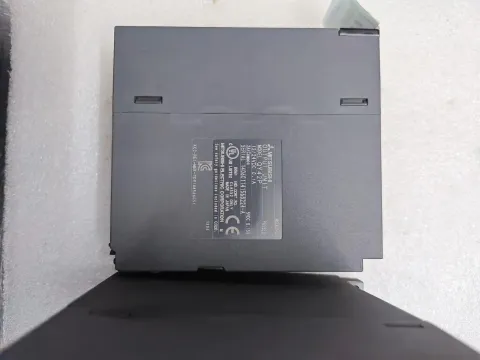 Mitsubishi Electric QY42P PLC Module — product photo 61 of 62