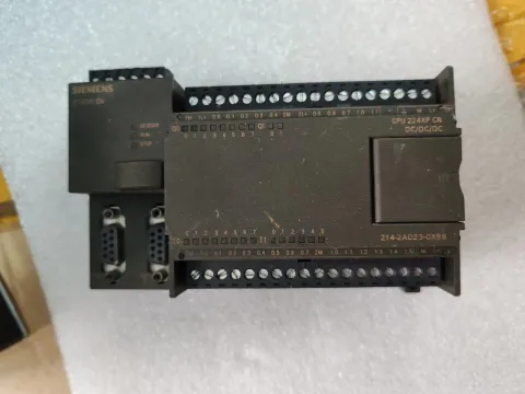 Siemens 6ES7214-2AD23-0XB8 PLC Module — product photo 8 of 19