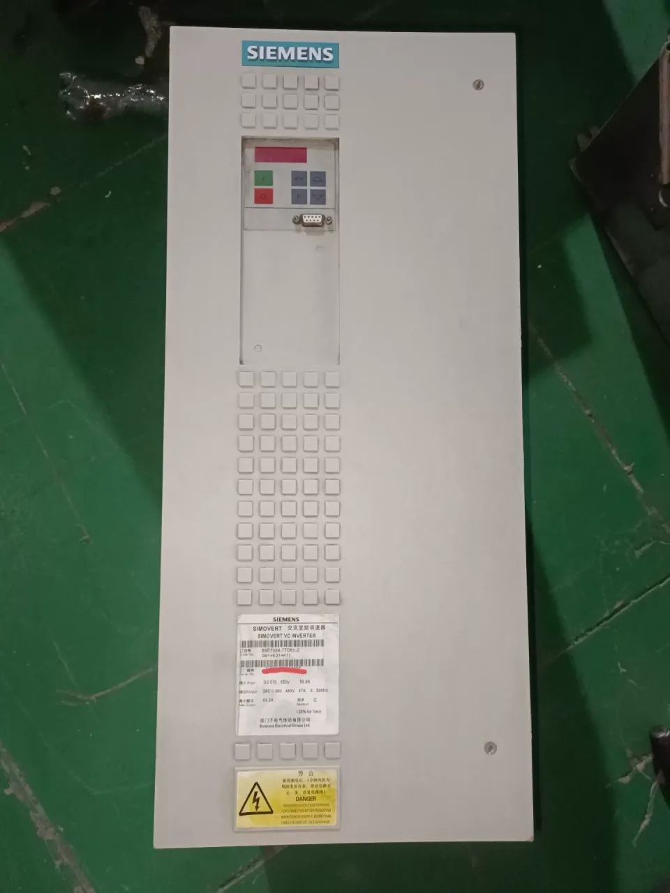 Siemens 6SE7024-7TD51-Z Motor & Drive Component product photo 1