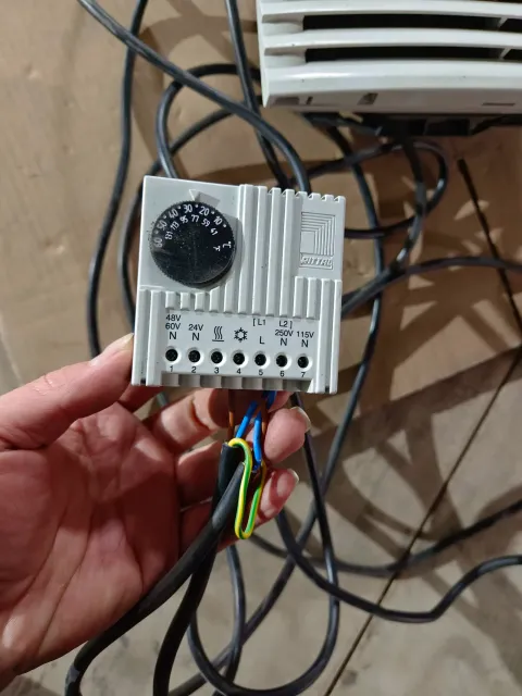 Rittal SK 3241.100 / K2S165-AA17-05 Industrial Automation Component product photo 2