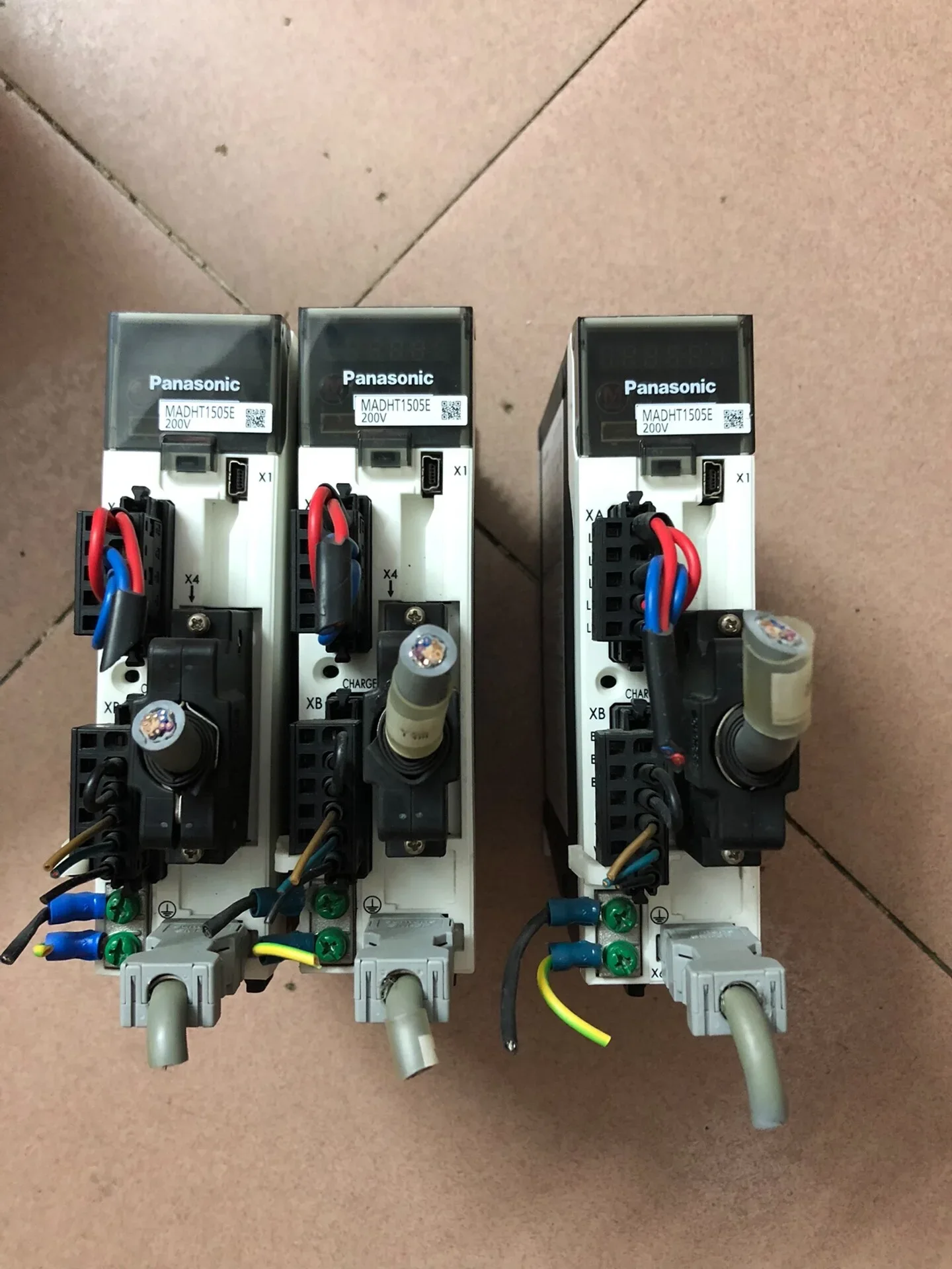 Panasonic MADHT1505E Motor & Drive Component — product photo 1 of 12