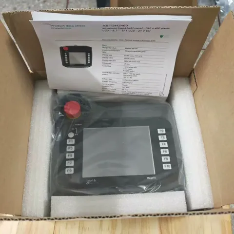 Schneider Electric XBTGH2460 Industrial Automation Component product photo 2