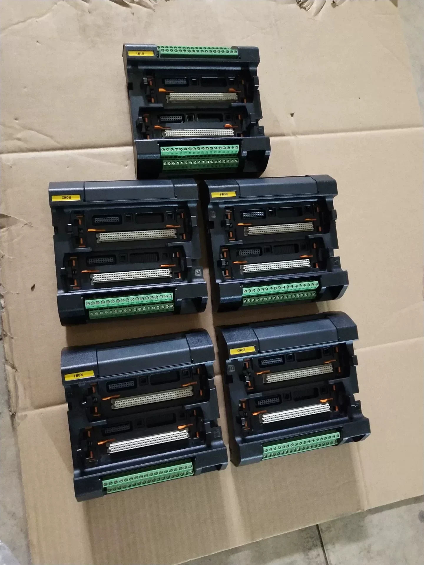 SUPCON / 浙大中控 MB736-S11 I/O Module — product photo 1 of 16