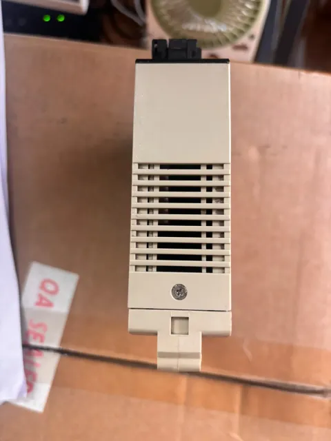OMRON C200H-OC224 PLC Module — product photo 7 of 10