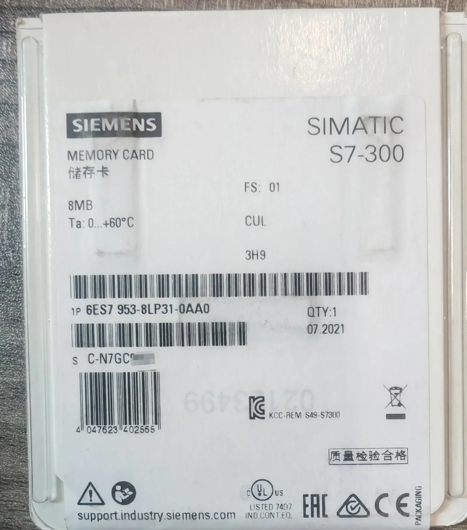 Siemens 6ES7953-8LP31-0AA0 Industrial Automation Component — product photo 1 of 2