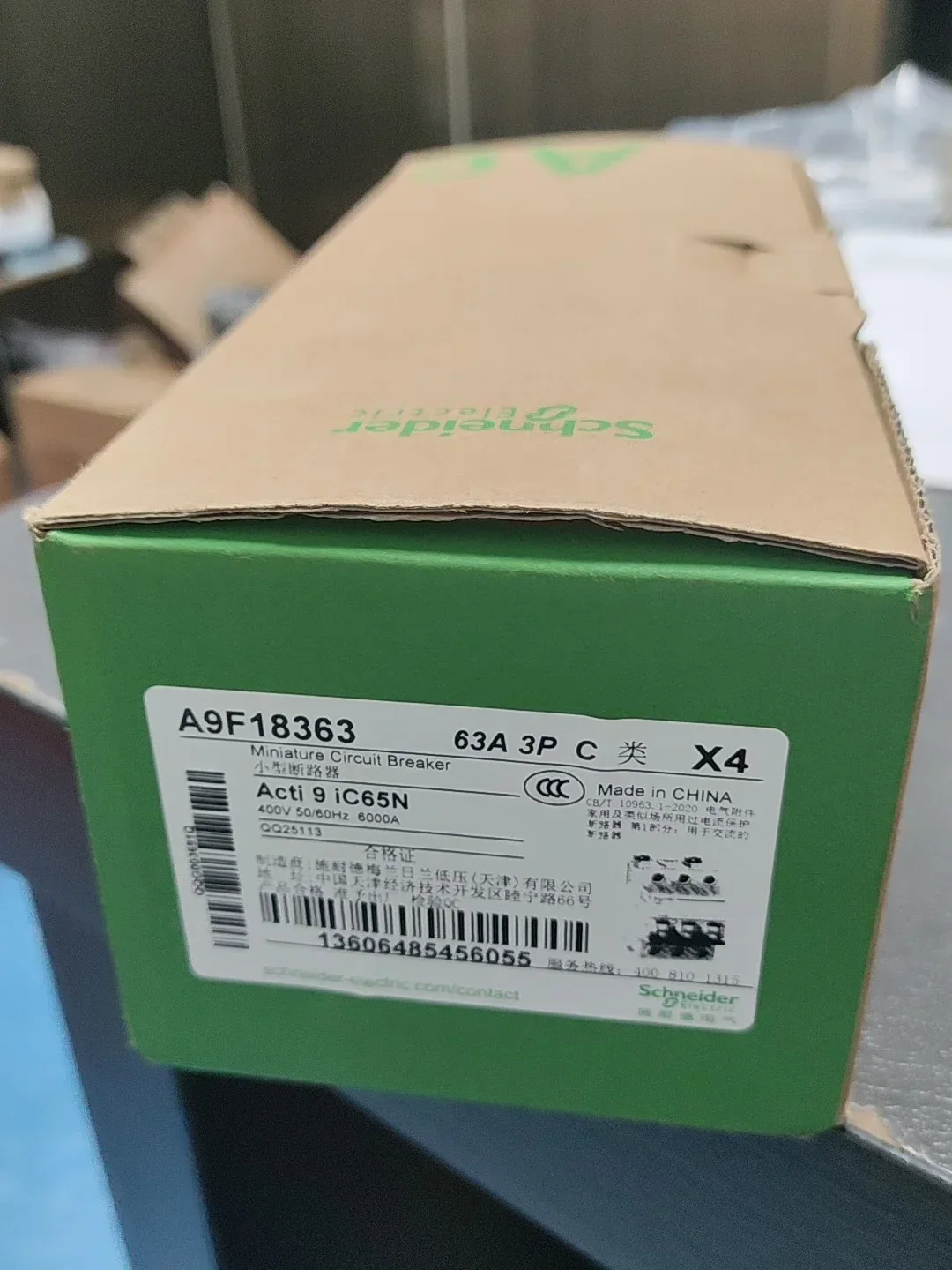 Schneider Electric A9F18363 Industrial Automation Component — product photo 1 of 4