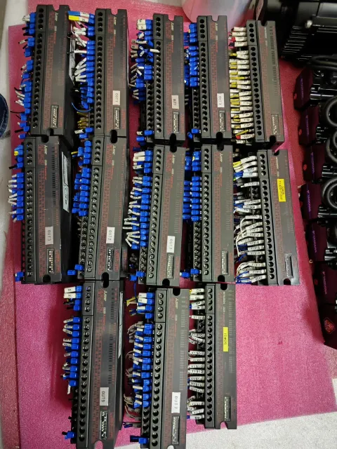 Mitsubishi Electric AJ65SBTB1-32T Industrial Automation Component — product photo 3 of 49
