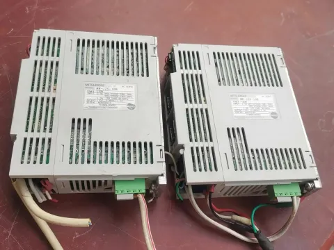 Mitsubishi Electric MR-J2S-10B Motor & Drive Component product photo 6