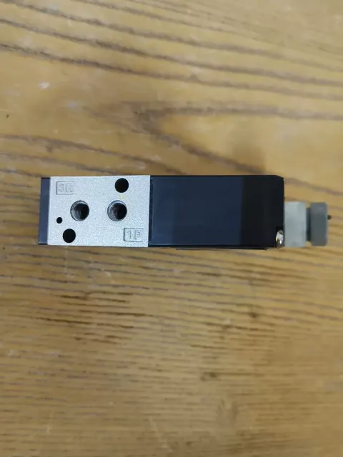 SMC VK332V-5DZ-M5 Industrial Automation Component product photo 3