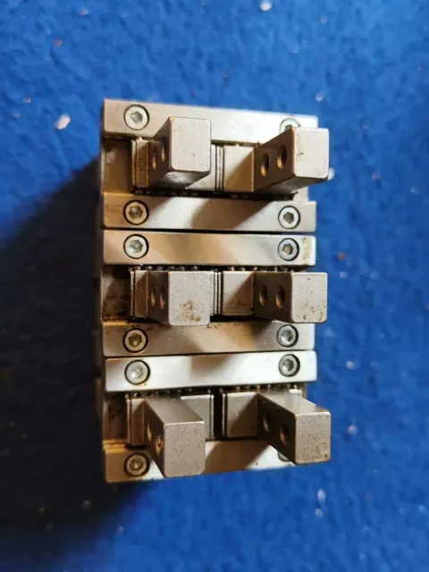 SMC MHZ2-20D Industrial Automation Component — product photo 6 of 8