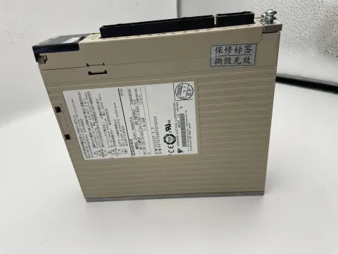 Yaskawa SGDV-1R6A01A Motor & Drive Component product photo 3