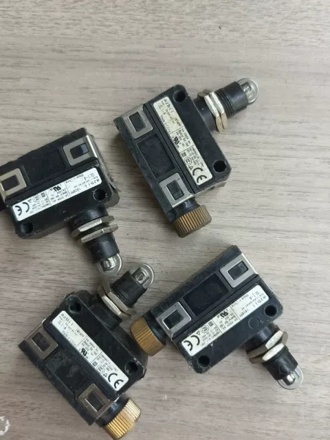 Azbil SL1-A Industrial Sensor product photo 8