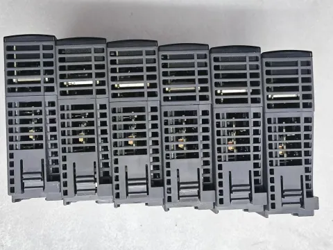 Mitsubishi Electric QD75D2 Industrial Automation Component — product photo 21 of 26
