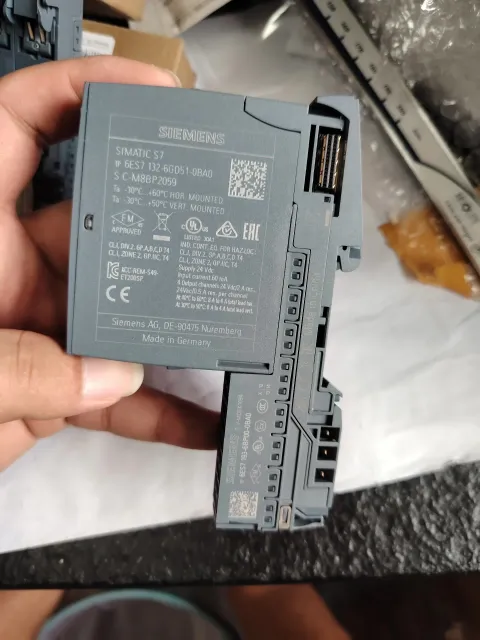 Siemens 6ES7132-6GD51-0BA0 PLC Module product photo 2