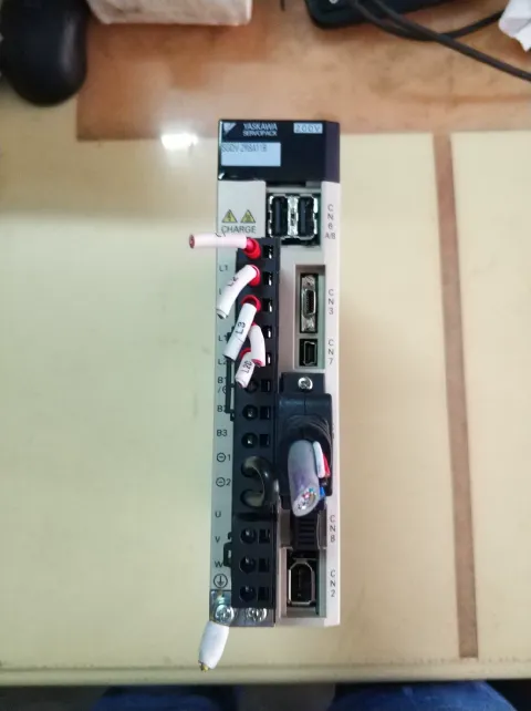 White Label SGDV-2R8A11B Motor & Drive Component product photo 2