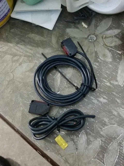 OMRON E3Z-R81 / E3Z-R61 Industrial Sensor product photo 4