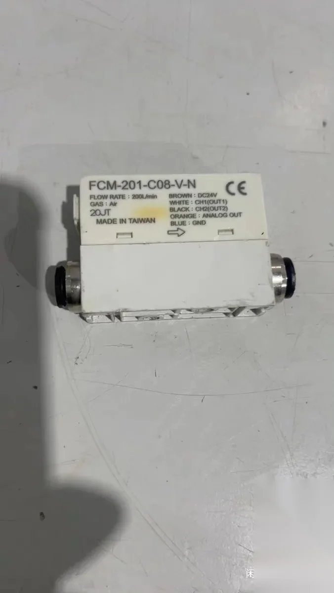 CHELIC FCM-201-C08-V-N Industrial Sensor product photo 1