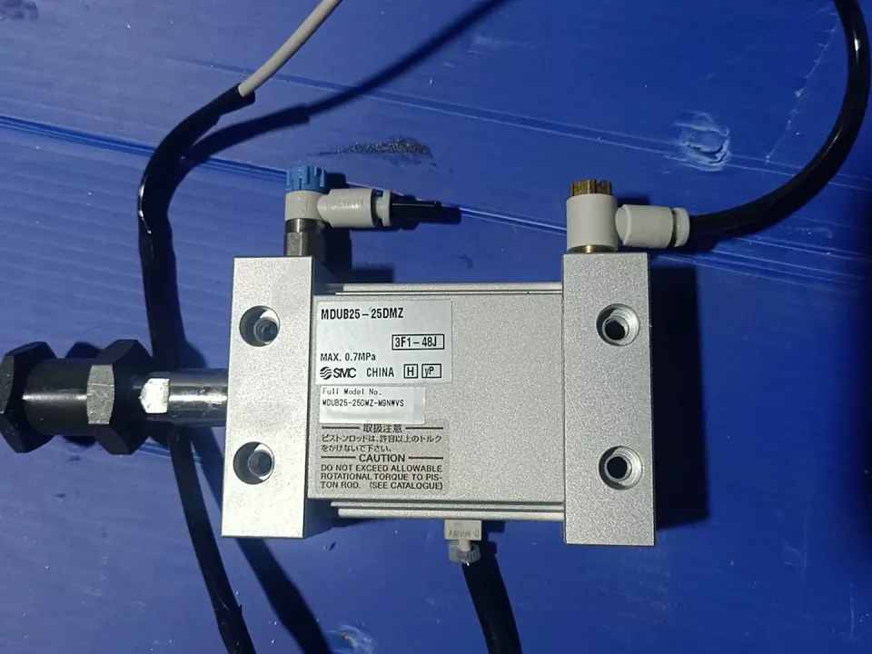 SMC MDUB25-25DMZ-M9NWVS Industrial Automation Component product photo 1