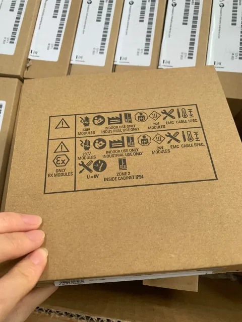 Siemens 6ES7526-2BF00-0AB0 Industrial Automation Component product photo 3