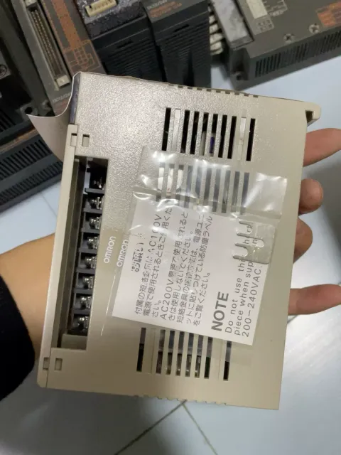 Omron C200HW-PA204S PLC Module product photo 3