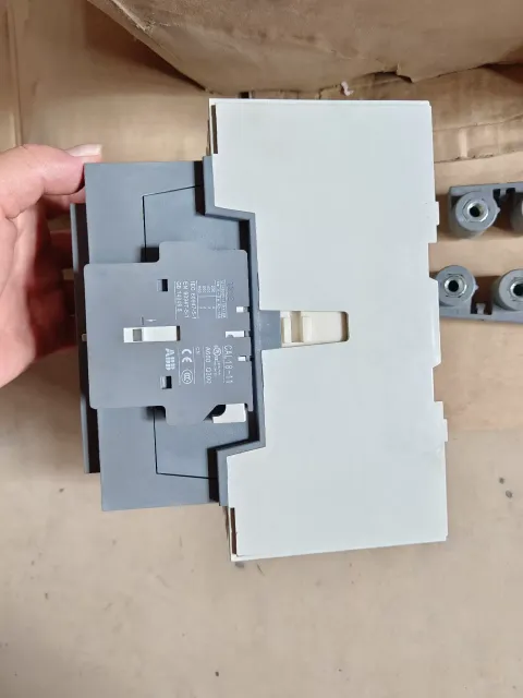 ABB 1SFL471001R8011 / A145-30-11-80 Power Electronics Module product photo 5
