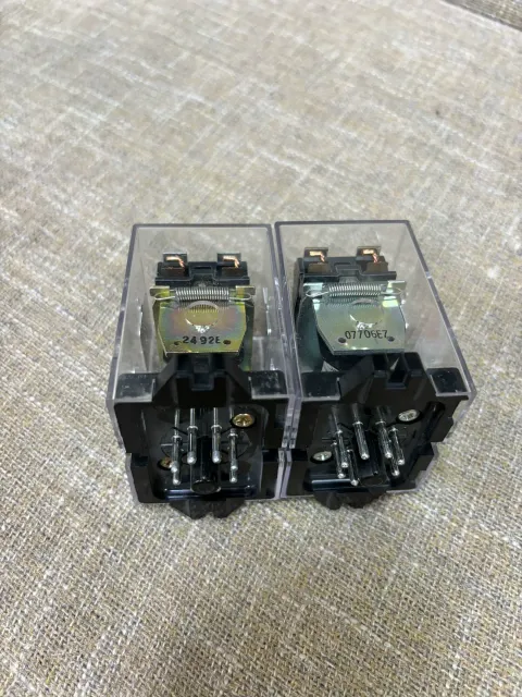 OMRON MM2XP (DC24V / DC220V) Industrial Relay product photo 3